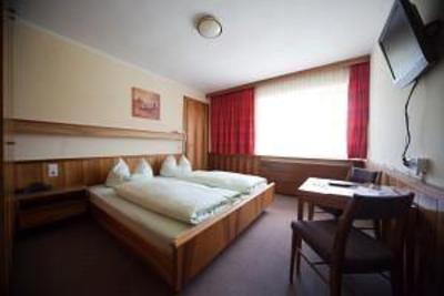 фото отеля Hotel Cristallago