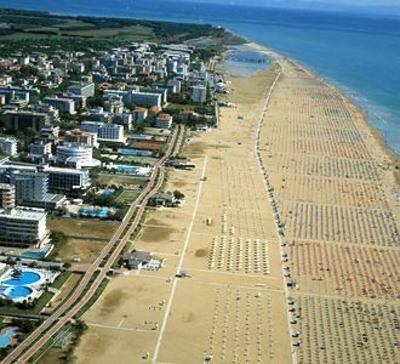 фото отеля Hotel Montecarlo Bibione