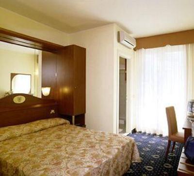 фото отеля Hotel Montecarlo Bibione