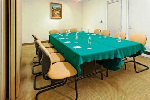 фото отеля Holiday Inn Tlalnepantla