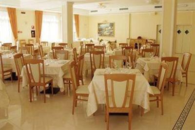 фото отеля Albatres Palace Hotel