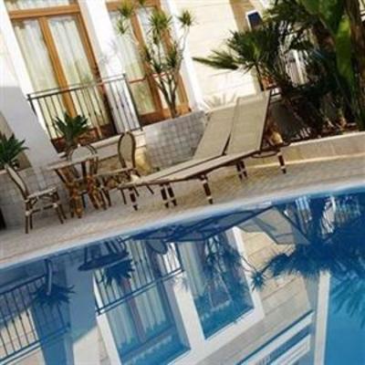 фото отеля Albatres Palace Hotel