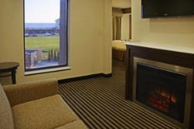 фото отеля BEST WESTERN Atrea Airport Inn & Suites