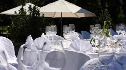 фото отеля Schloss Hunigen Swiss Quality Parkhotel Konolfingen