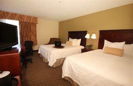 фото отеля Hampton Inn East Lansing