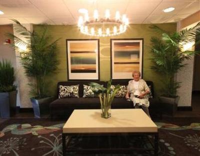 фото отеля Hampton Inn East Lansing