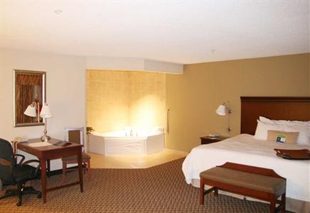 фото отеля Hampton Inn East Lansing