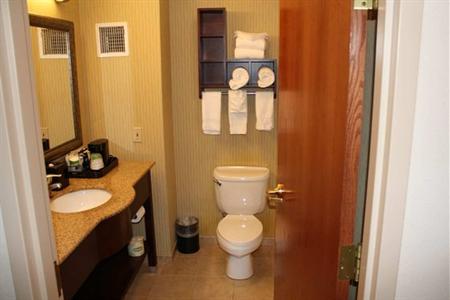 фото отеля Hampton Inn East Lansing