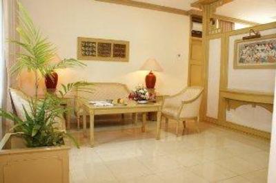 фото отеля Kusuma Sahid Prince Hotel