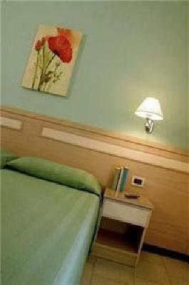 фото отеля Arc En Ciel Hotel Diano Marina