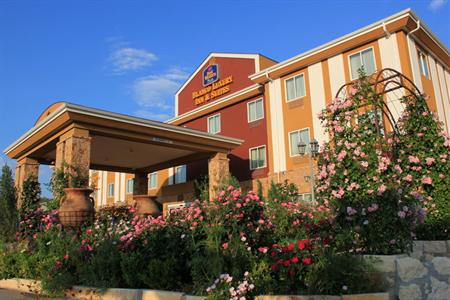 фото отеля BEST WESTERN PLUS Blanco Luxury Inn & Suites