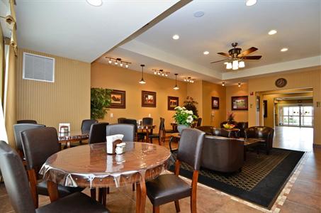 фото отеля BEST WESTERN PLUS Blanco Luxury Inn & Suites