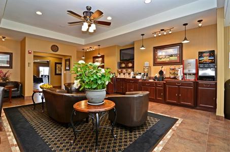 фото отеля BEST WESTERN PLUS Blanco Luxury Inn & Suites