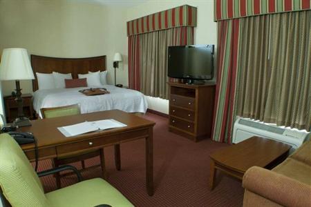 фото отеля Hampton Inn Hadley-Amherst