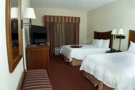 фото отеля Hampton Inn Hadley-Amherst