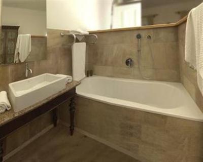 фото отеля Hotel Gasthof Zur Post St. Gilgen