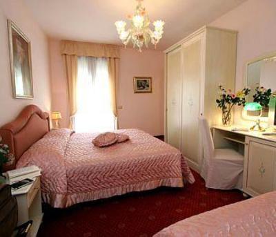 фото отеля Nice Hotel Venice