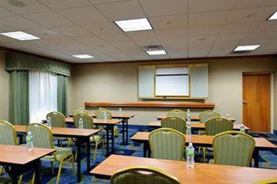 фото отеля Hampton Inn & Suites New Haven-South-West Haven