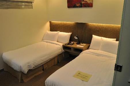 фото отеля Magallanes Square Hotel