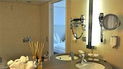 фото отеля Ramada Hotel Solothurn