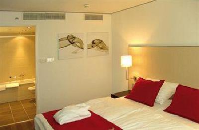 фото отеля Ramada Hotel Solothurn