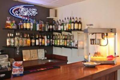 фото отеля BEST WESTERN PLUS Trail Lodge Hotel & Suites