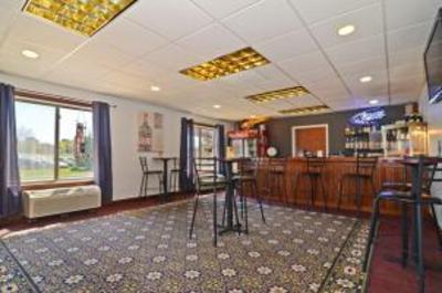 фото отеля BEST WESTERN PLUS Trail Lodge Hotel & Suites
