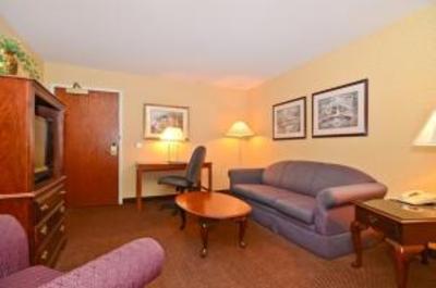 фото отеля BEST WESTERN PLUS Trail Lodge Hotel & Suites
