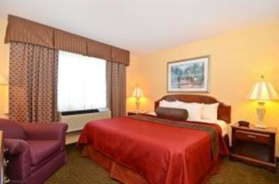 фото отеля BEST WESTERN PLUS Trail Lodge Hotel & Suites