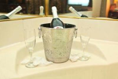 фото отеля BEST WESTERN PLUS Trail Lodge Hotel & Suites