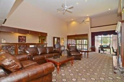 фото отеля BEST WESTERN PLUS Trail Lodge Hotel & Suites