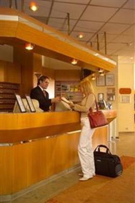 фото отеля Ramada Treff Page Hotel