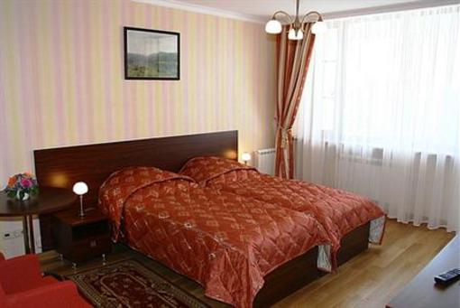 фото отеля Petrovo-Dalnee Holiday hotel
