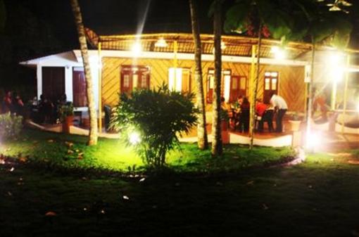 фото отеля Vedanta Wake Up Along The Dreamy Backwaters Alleppey