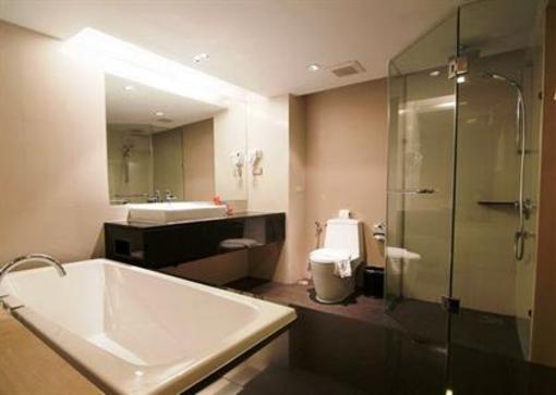 фото отеля Citrus Heights Patong Phuket