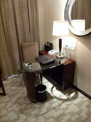 фото отеля Shun Hui Century Badeng Hotel