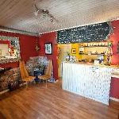 фото отеля Bella Coola Mountain Lodge (Formerly Coast Mountain Lodge)