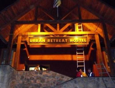 фото отеля The Urban Retreat Hostel – Big White