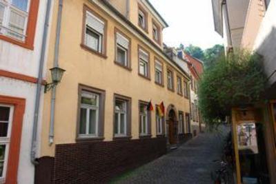 фото отеля Lotte - The Backpackers