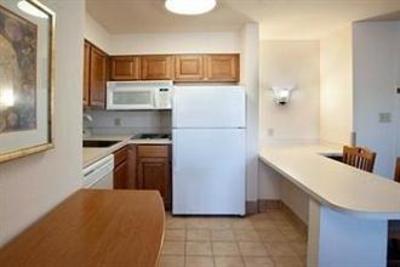 фото отеля Staybridge Suites Austin Arboretum