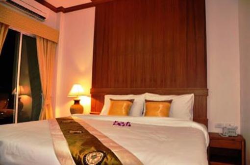 фото отеля MVC Patong House Hotel Phuket