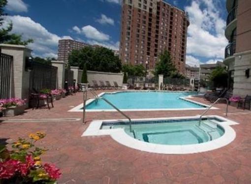 фото отеля Marriott Execustay Metropolitan at Pentagon City