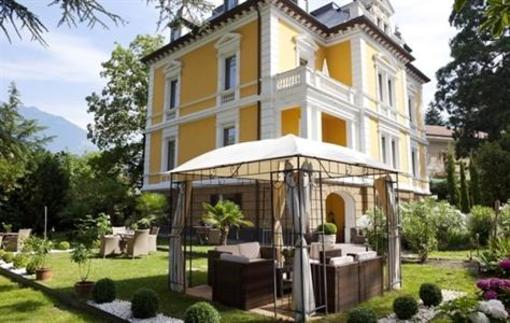 фото отеля Villa Helvetia Merano