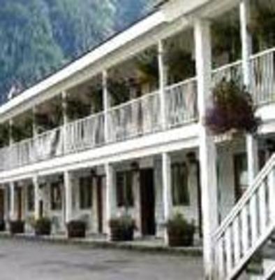 фото отеля King Edward Hotel