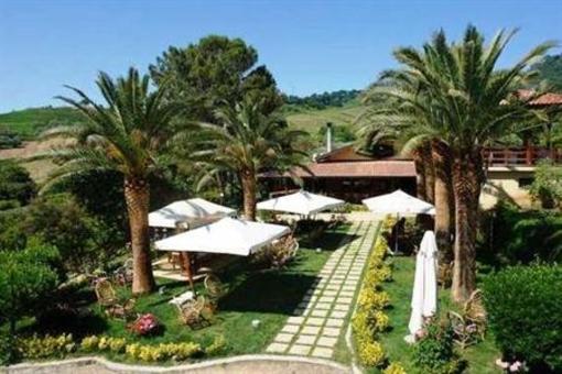 фото отеля Il Borgo sul Lago Pizzo
