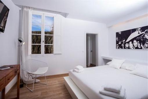 фото отеля Cheap & Chic Hotel