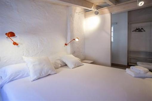 фото отеля Cheap & Chic Hotel