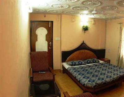 фото отеля Hotel Sreenidhi Nivas