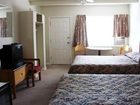 фото отеля Cozy Pines Motel Castlegar