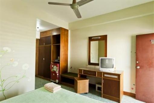 фото отеля Baan Nitra Guesthouse Patong